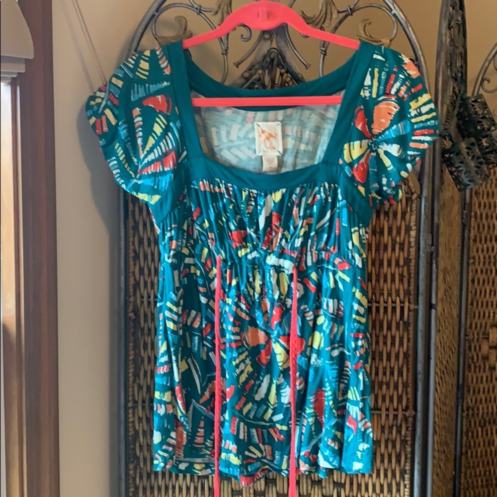 Anthropologie patterned short sleeve top